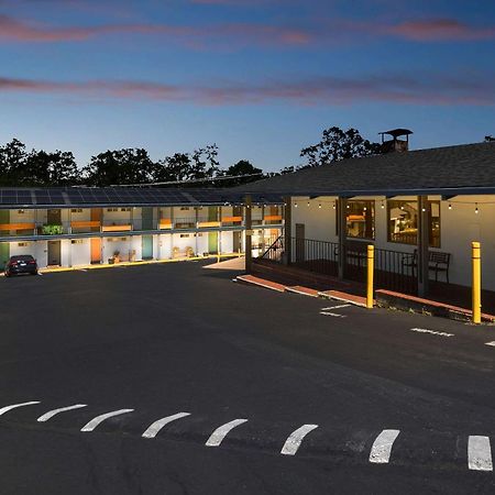 Quality Inn & Suites Jackson Exterior photo